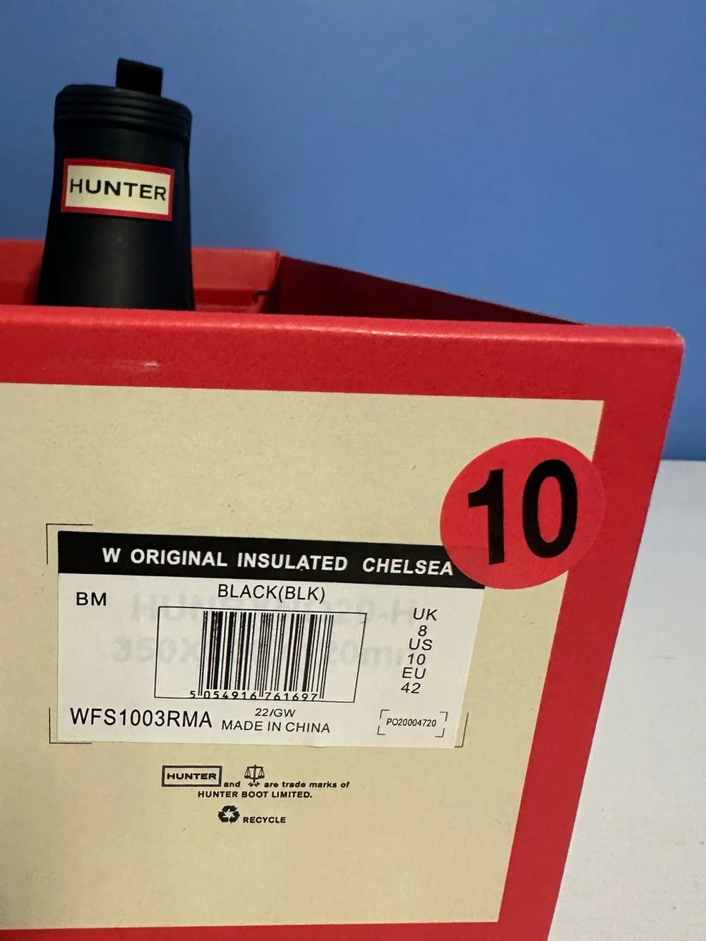 Hunter Women’s Original Insulated Chelsea Rain Boots. Black. Size 10.